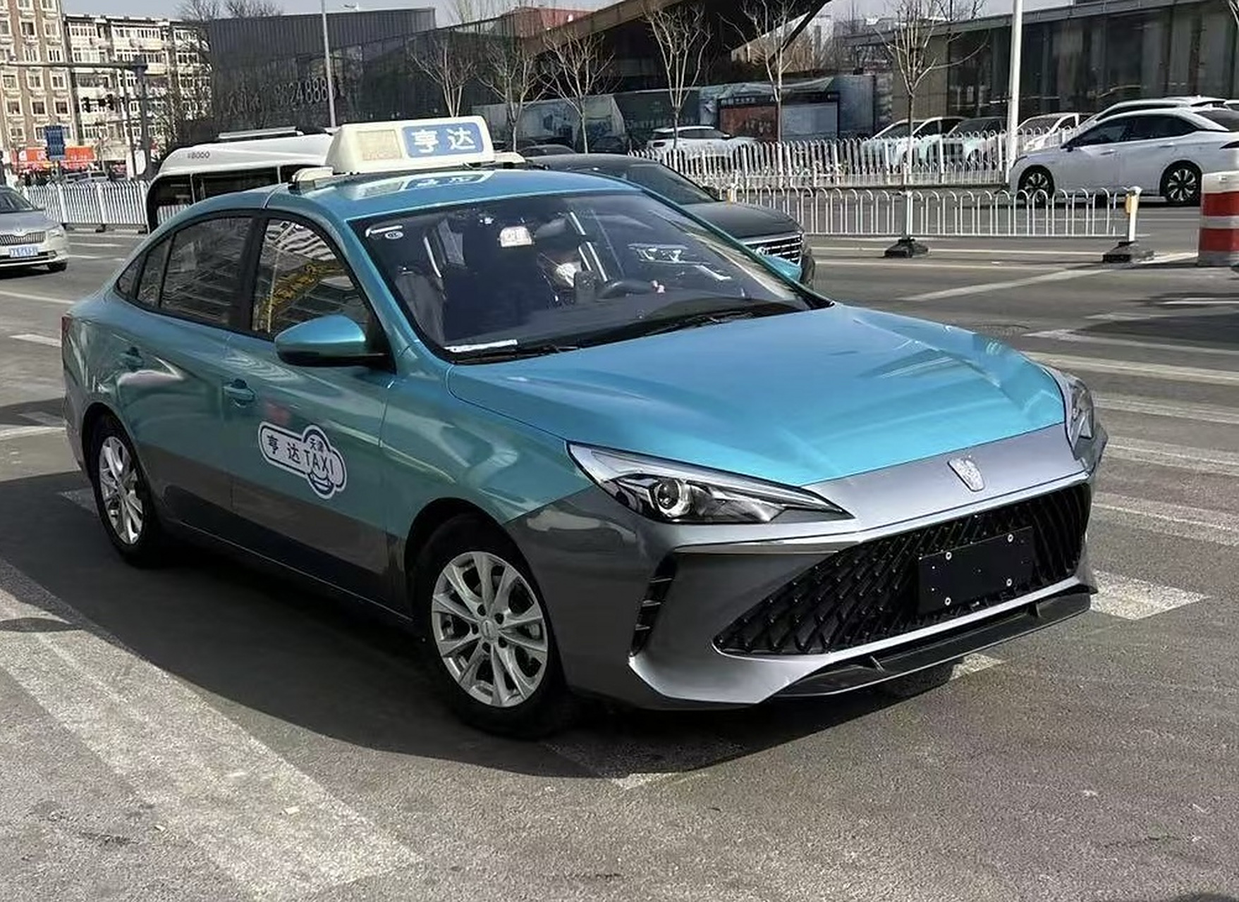 津門街頭的流動風景——隨拍天津出租車掠影